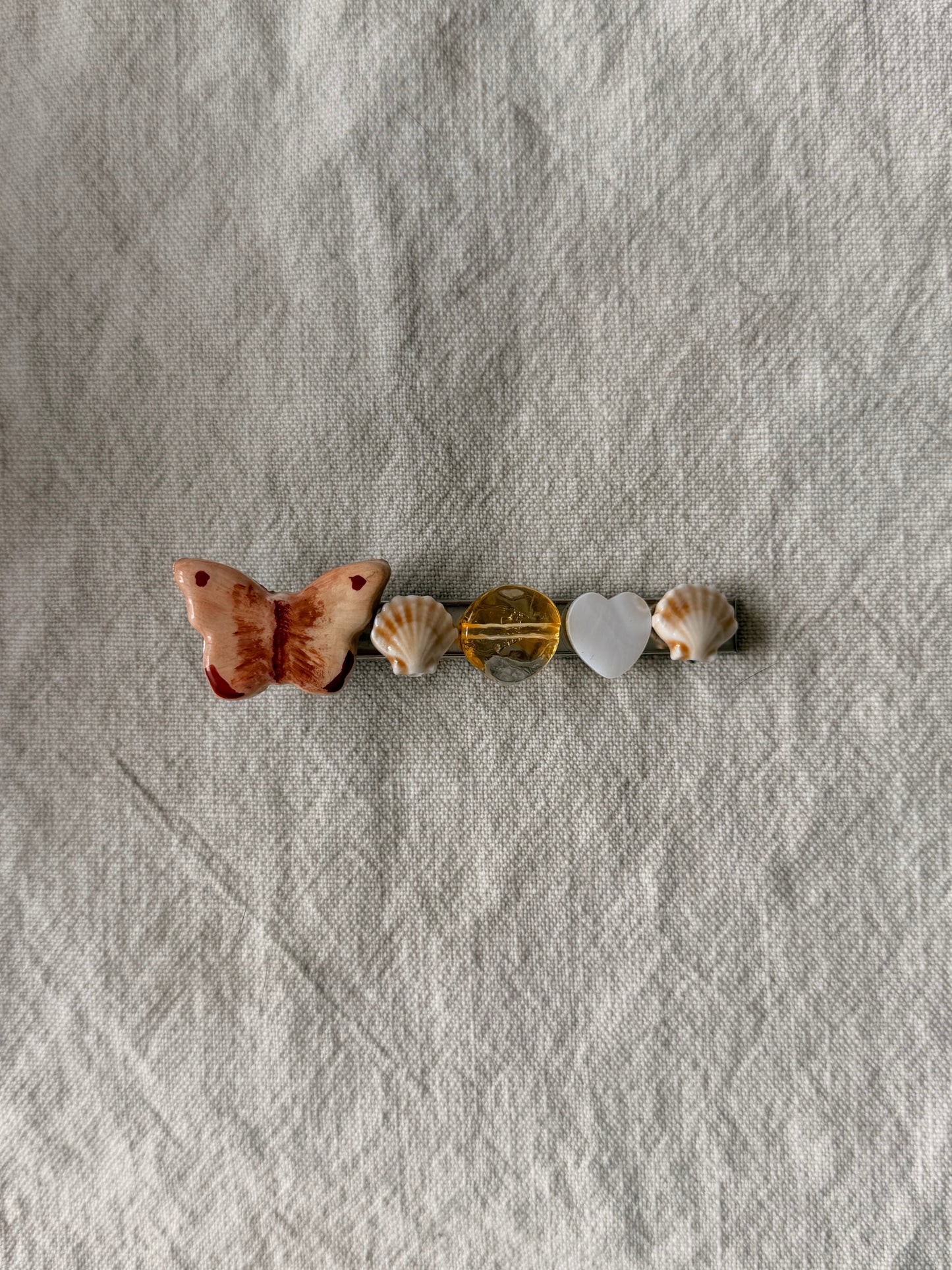 Butterfly barrette - pale seashell