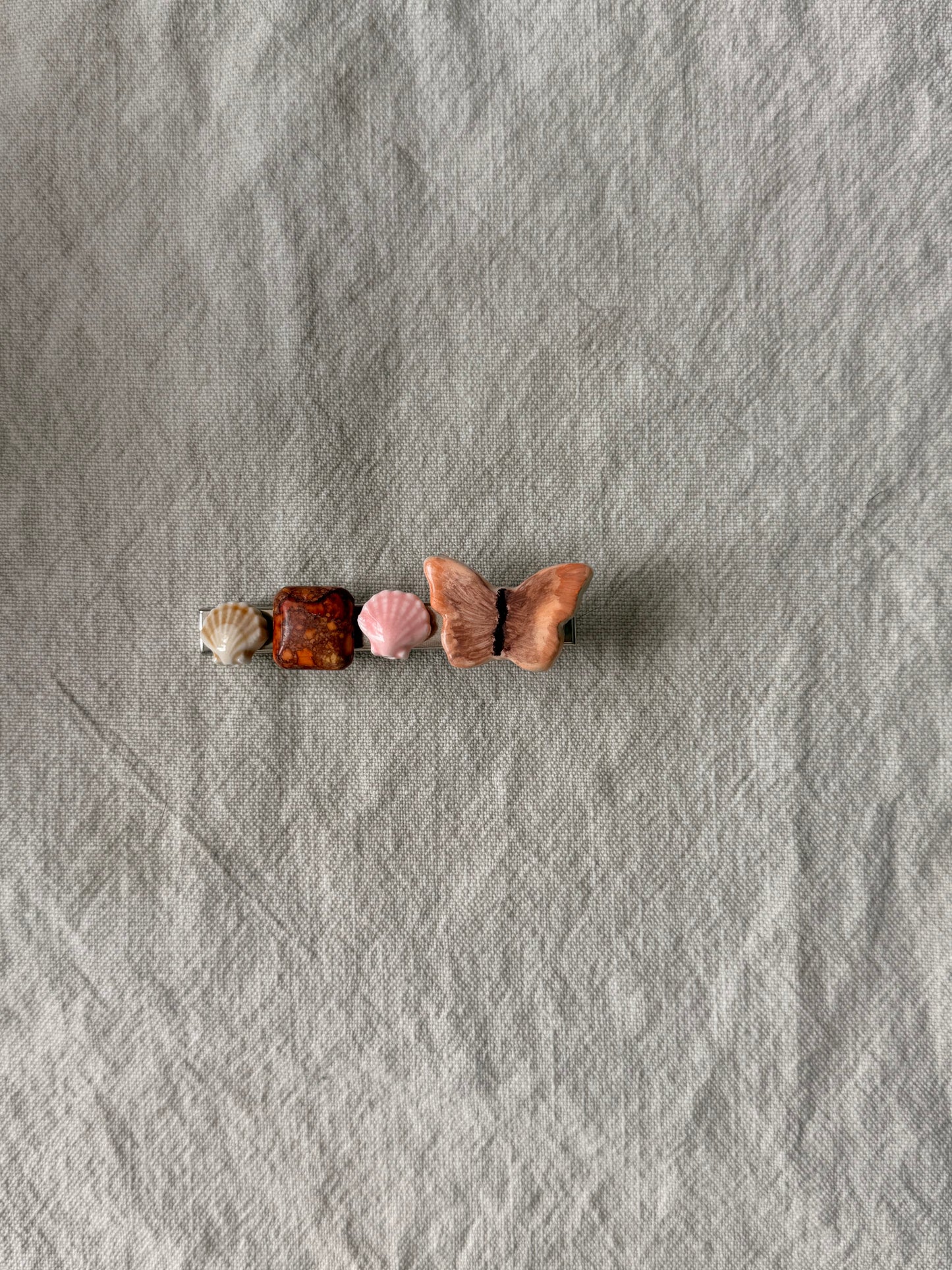 Butterfly barrette - nude seashell