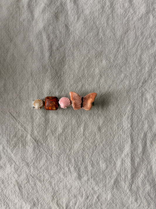 Butterfly barrette - nude seashell